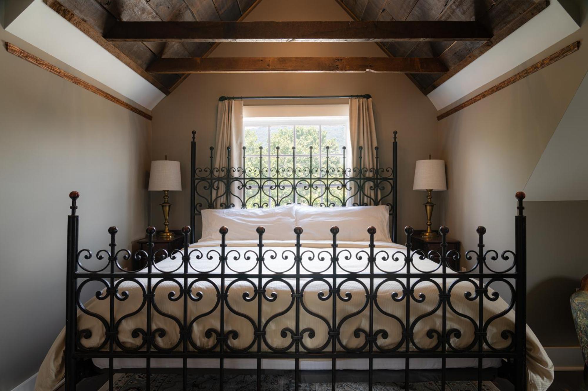 The Nuwray Hotel & Carriage House Burnsville 외부 사진