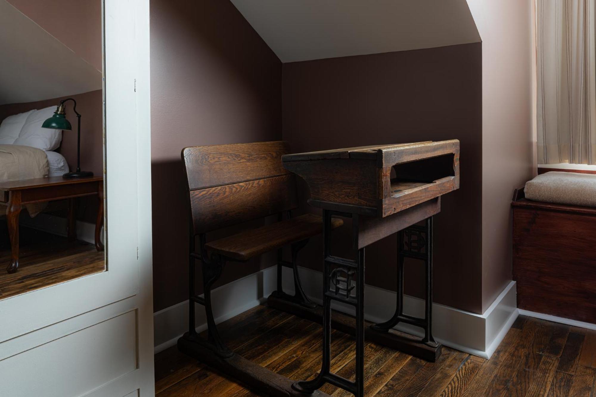 The Nuwray Hotel & Carriage House Burnsville 외부 사진